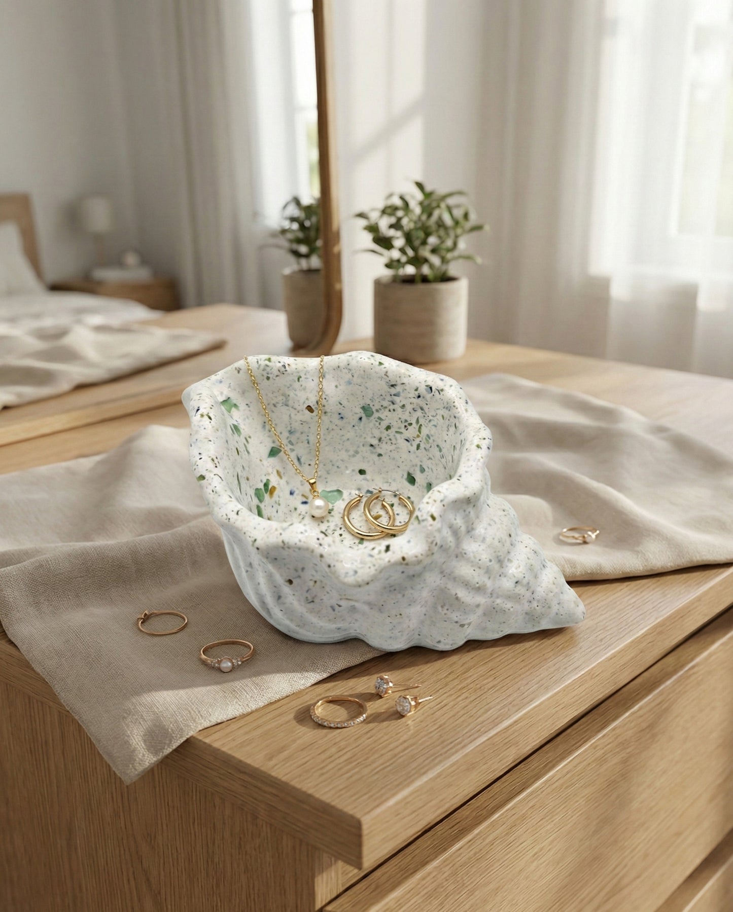 Shell Shape Candle Holder